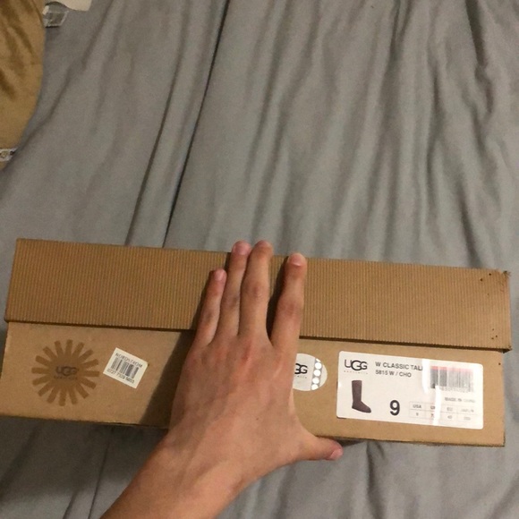 AUTHENTIC chocolate brown tall UGG BOOTS - Picture 8 of 8